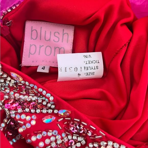 Ball Gown, sequined body con dress RED - Picture 4 of 4